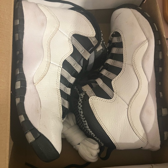Retro Jordan 10 size 3.5 Y used - Picture 1 of 4
